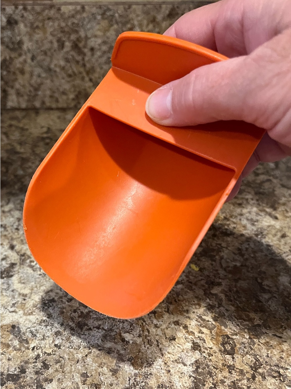 Vintage Tupperware Rocker Scoop Orange - Picture 5 of 13